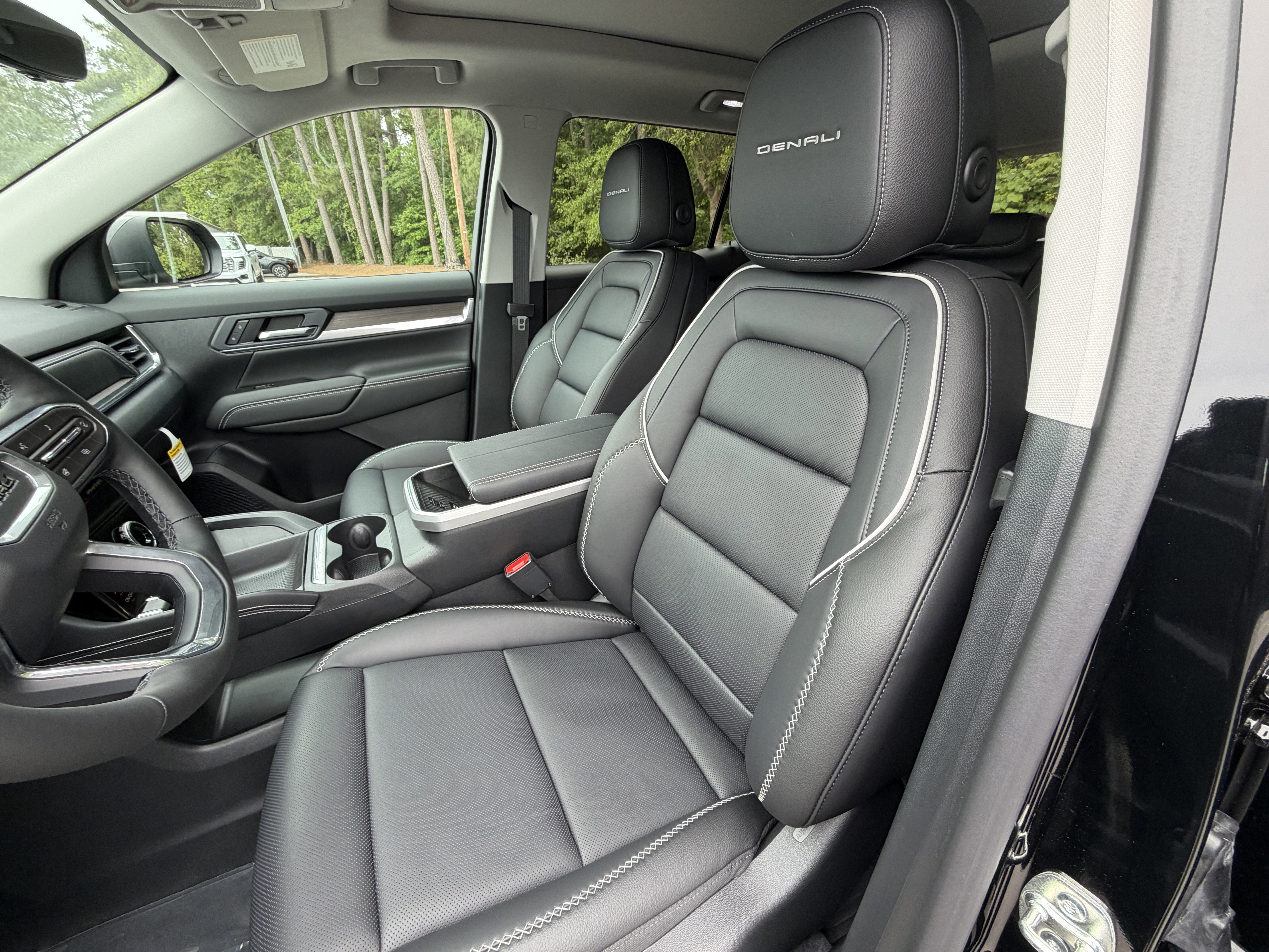 New 2026 GMC Terrain Denali AWD/4WD image 15