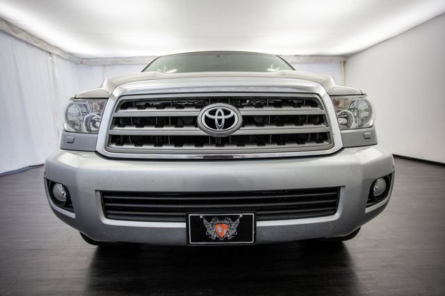 Used 2014 Toyota Sequoia Limited image 38