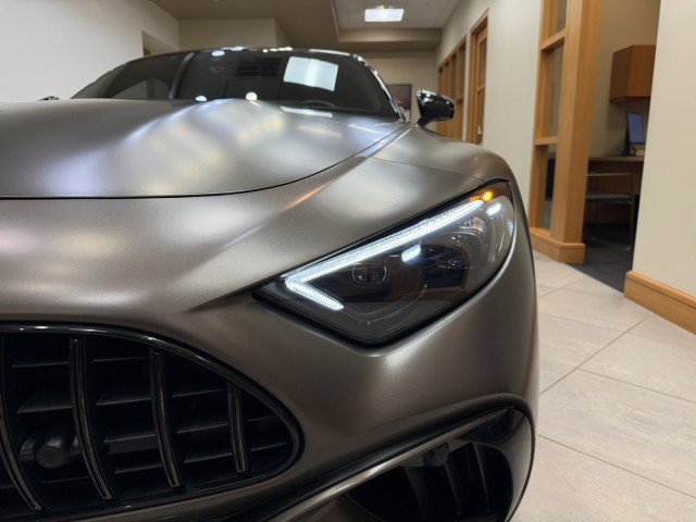 Used 2022 Mercedes-Benz SL 63 AMG 4MATIC image 33