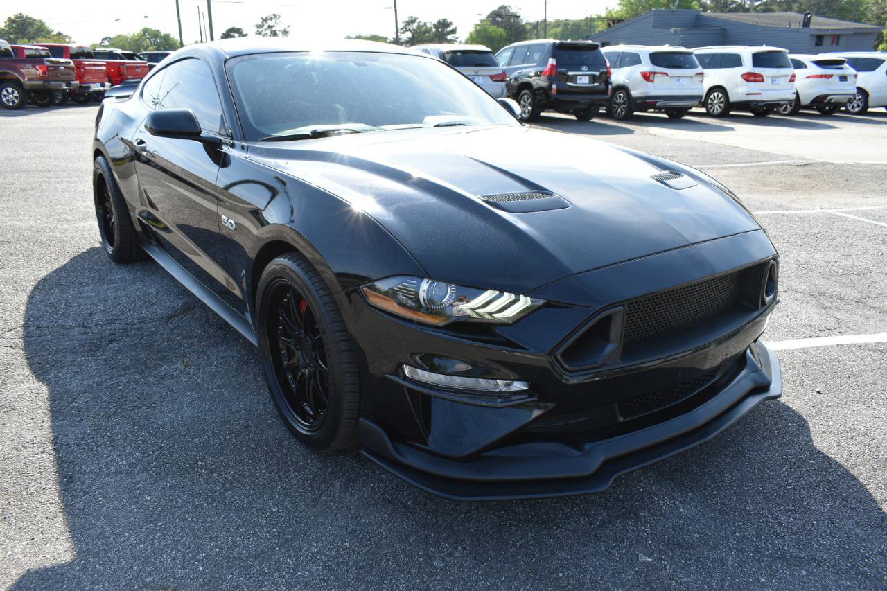 Used 2019 Ford Mustang GT image 4