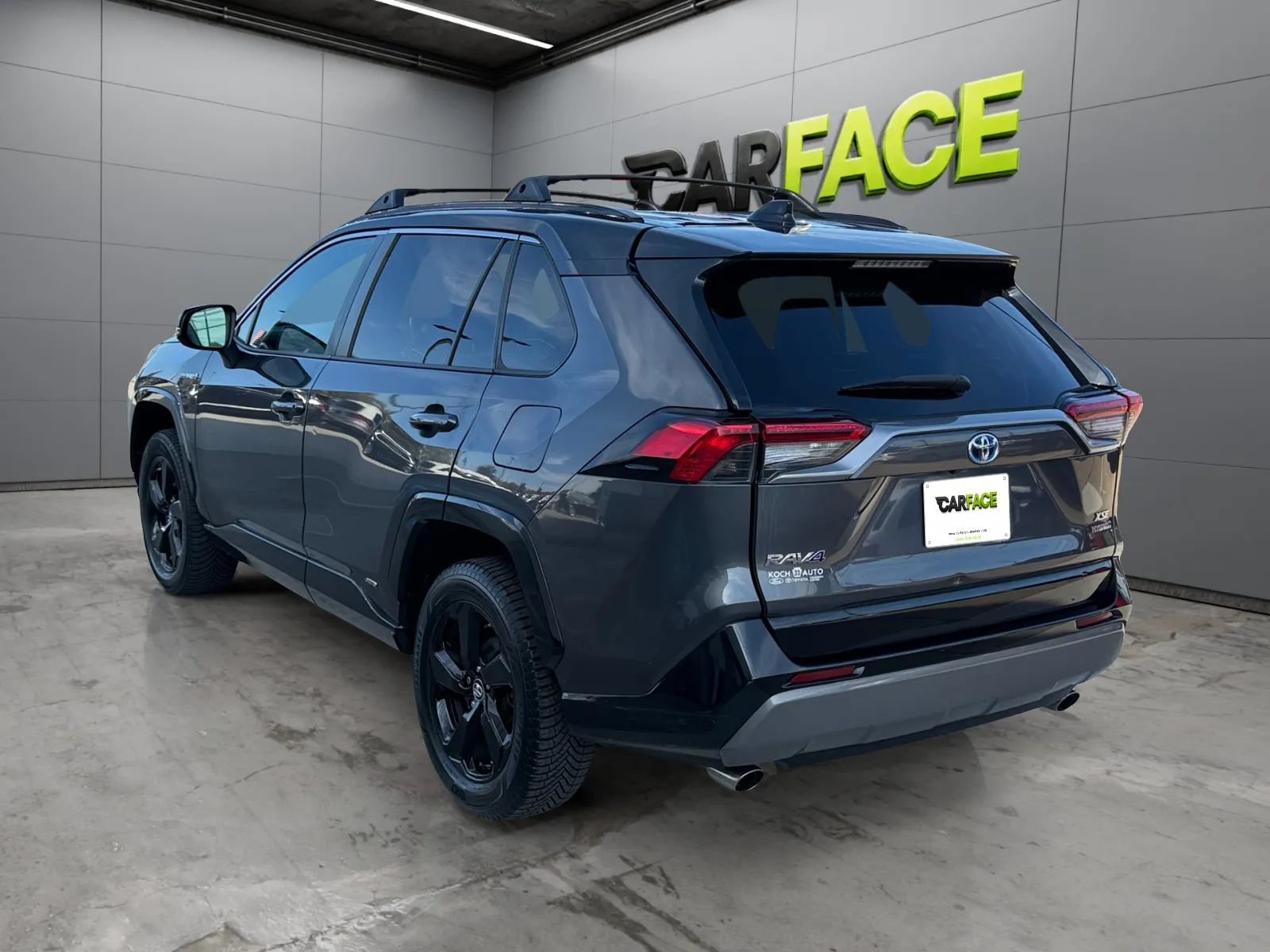Used 2019 Toyota RAV4 XSE w/ Carpet Mat Package AWD/4WD image 8