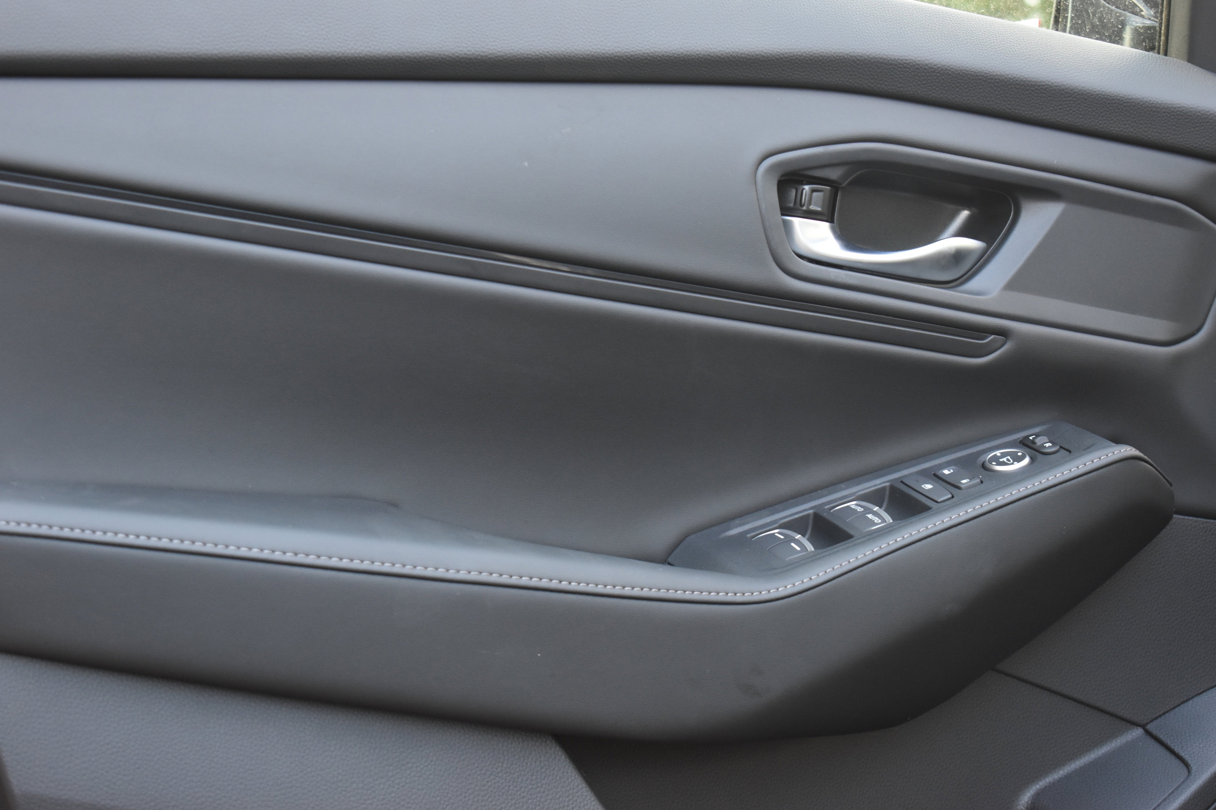 New 2025 Honda Accord Sport image 11