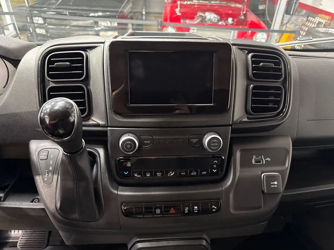 Used 2026 RAM ProMaster 1500 w/ Safety Group FWD image 98