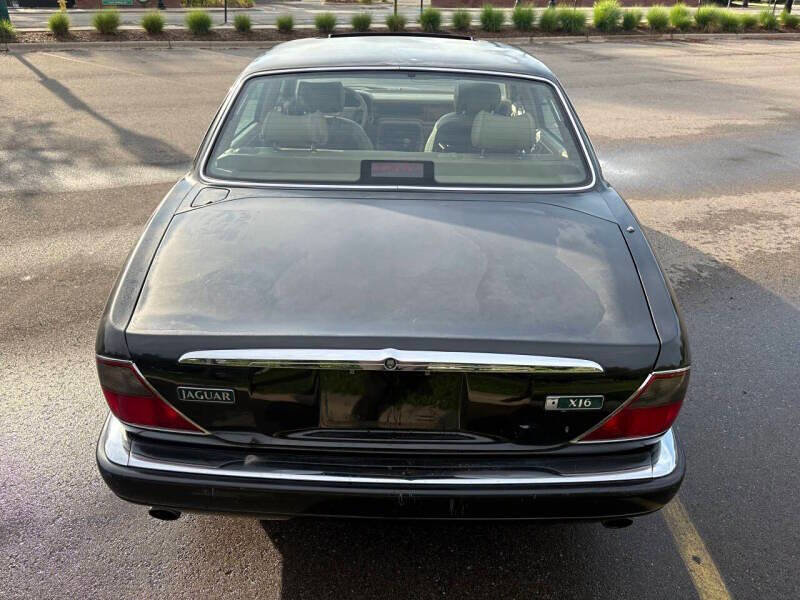 Used 1997 Jaguar XJ6 image 6