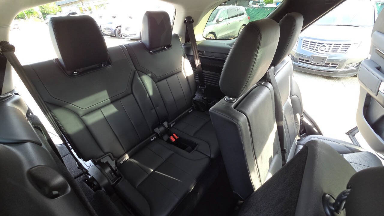 Used 2019 Land Rover Discovery SE AWD/4WD image 40