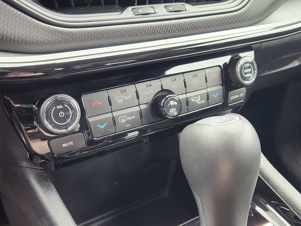 Used 2024 Jeep Compass Trailhawk image 10