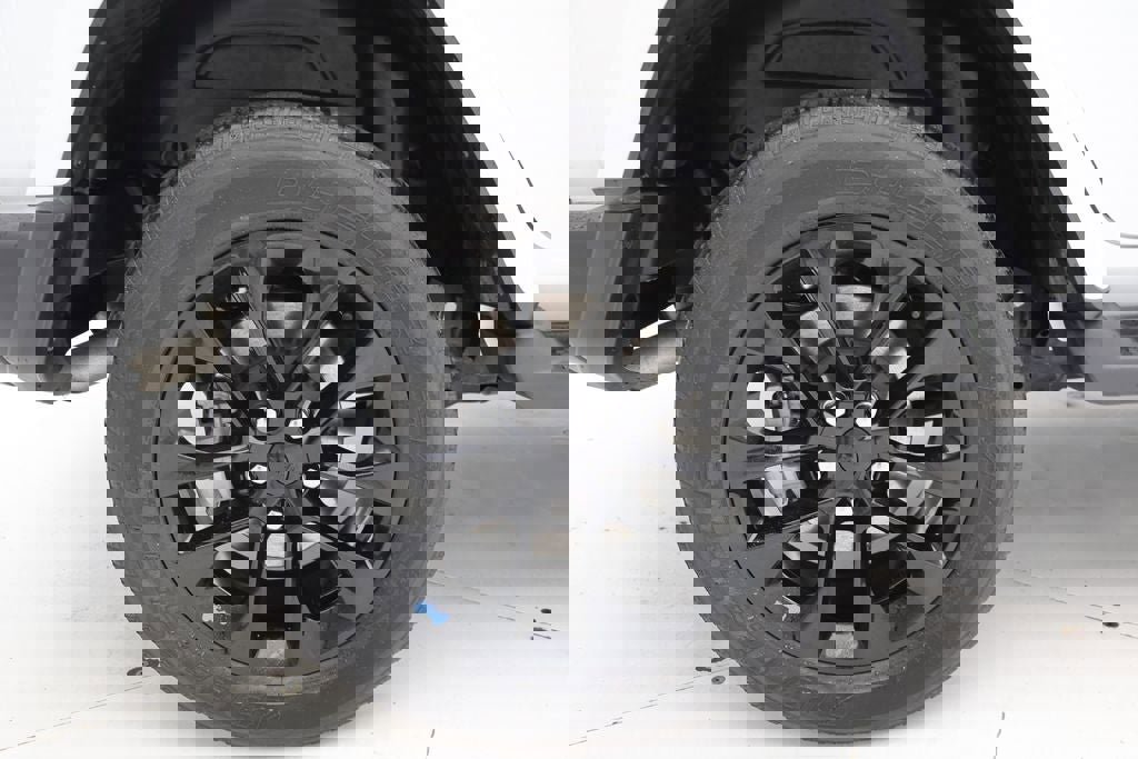 Used 2023 Jeep Wrangler Unlimited Sahara w/ Cold Weather Group image 9