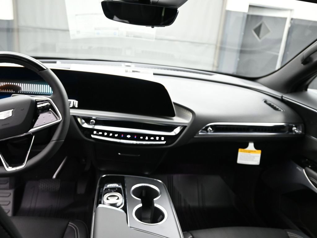 New 2026 Cadillac Lyriq Premium Luxury image 23