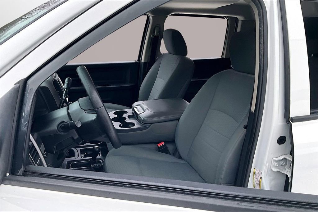 Used 2017 RAM 2500 Tradesman w/ Chrome Appearance Group image 18