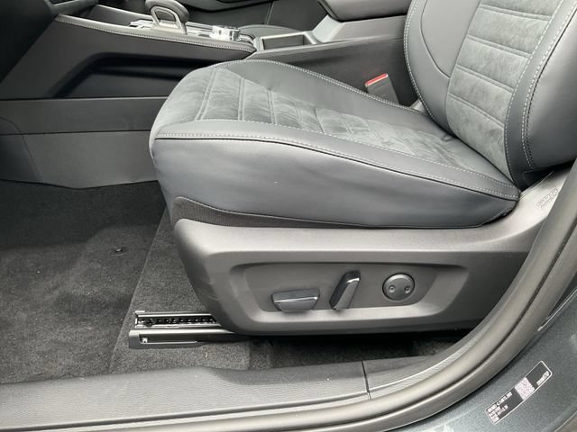 New 2026 Nissan Rogue SL AWD/4WD image 26