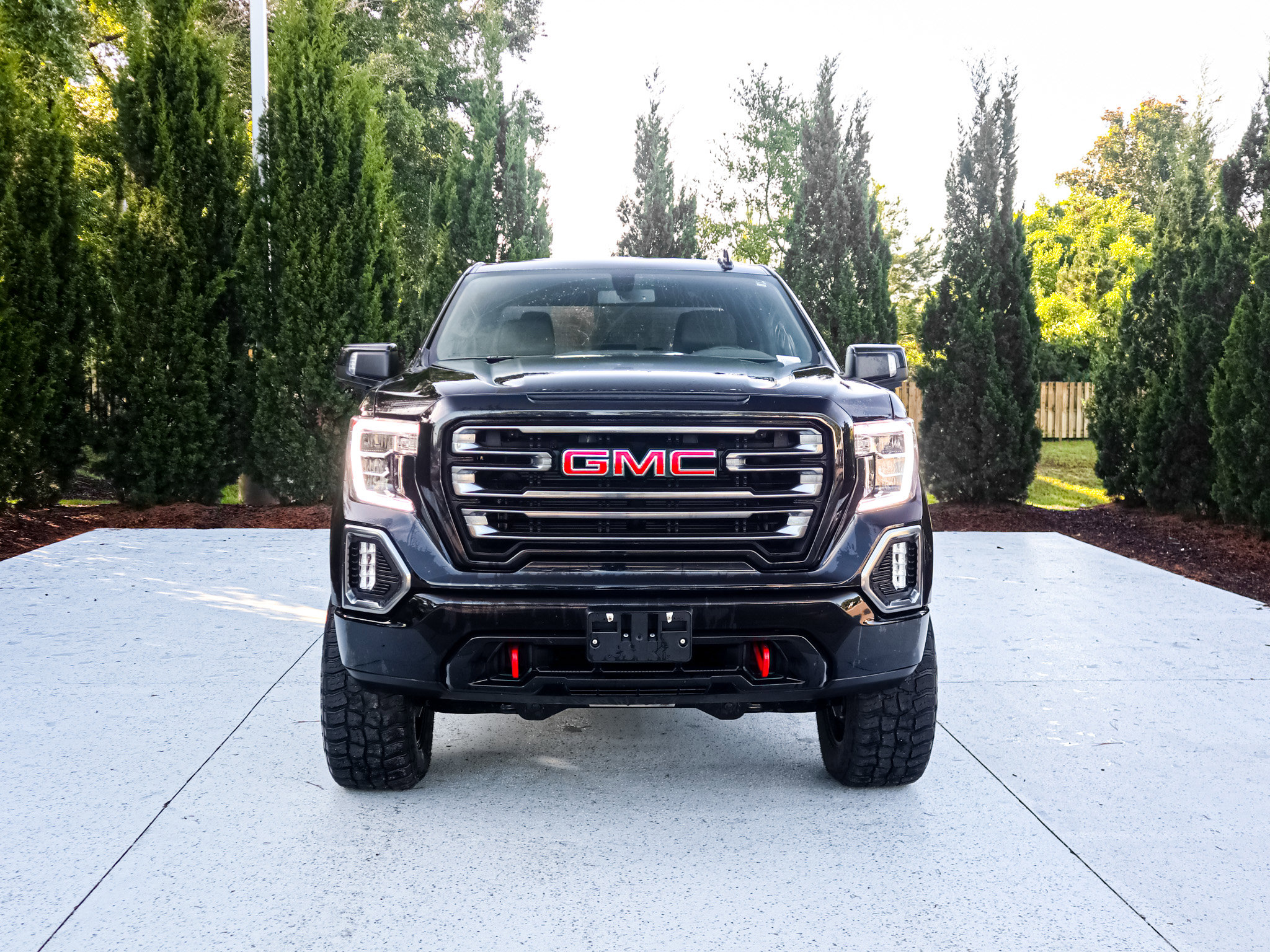 Used 2021 GMC Sierra 1500 AT4 AWD/4WD image 3