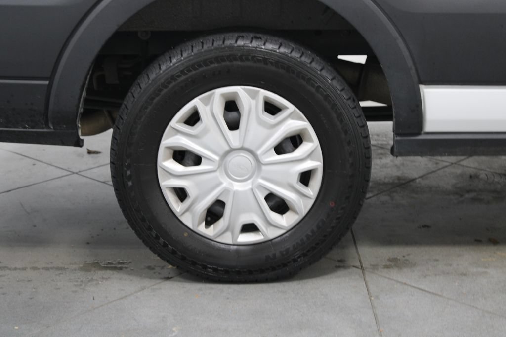 Used 2024 Ford Transit 350 XLT RWD image 13