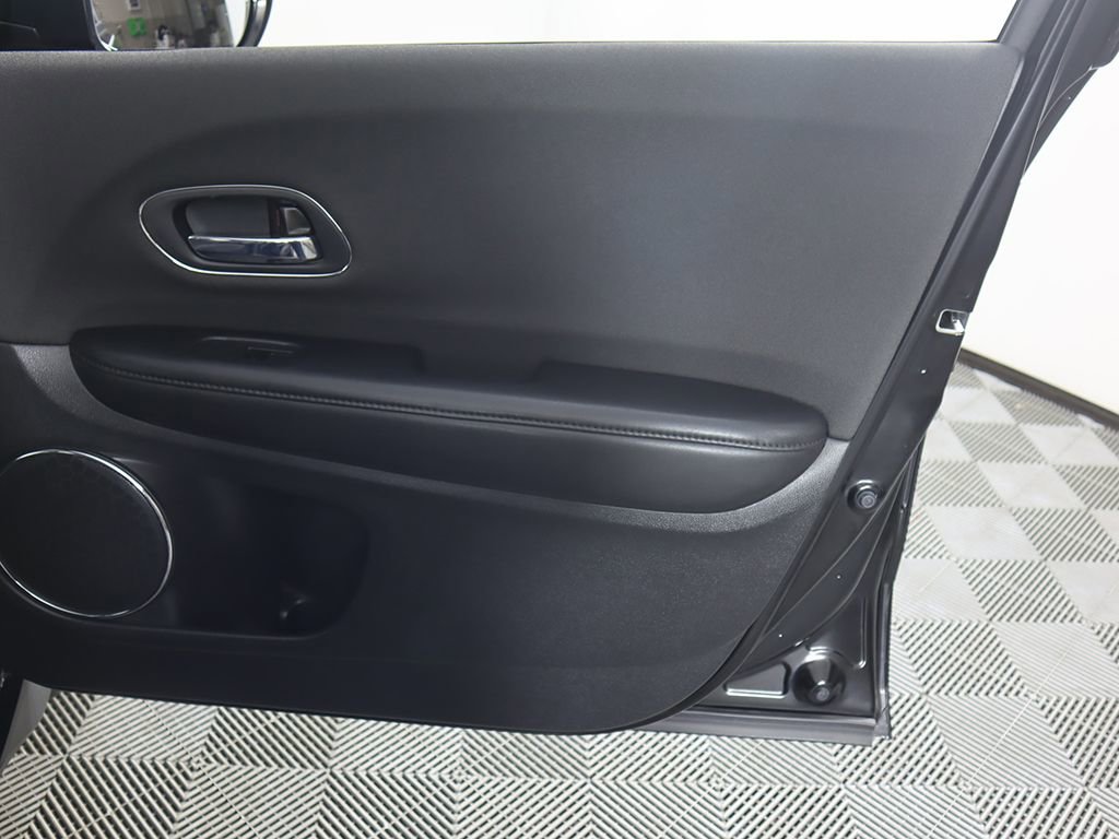 Used 2021 Honda HR-V EX image 24