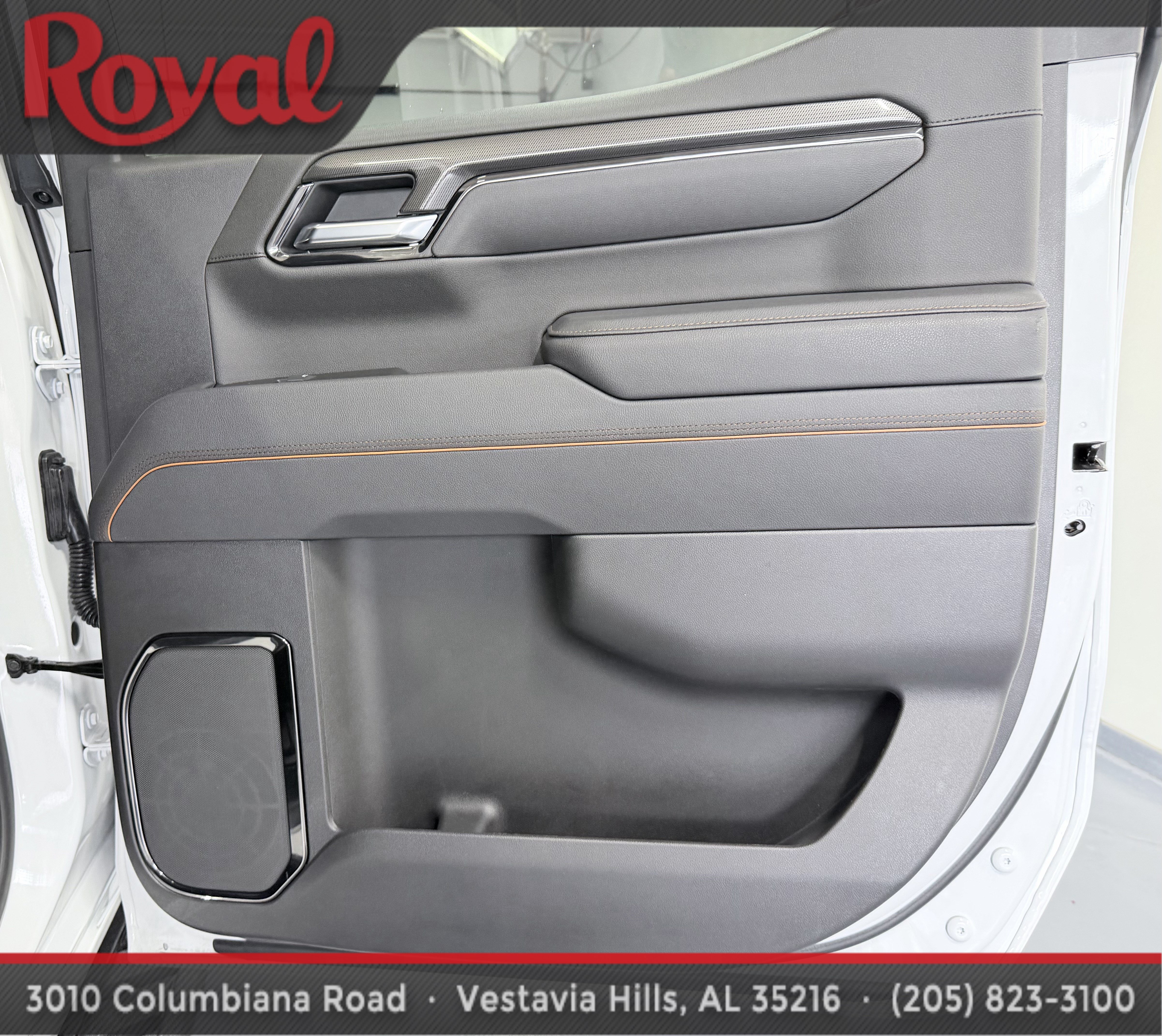 Used 2025 GMC Sierra 1500 AT4 w/ AT4 Premium Package AWD/4WD image 16