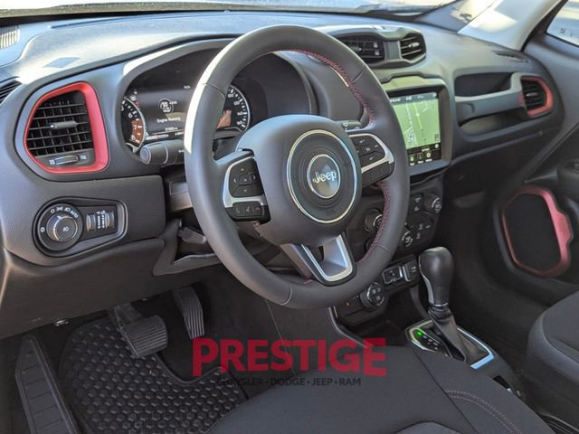 Used 2023 Jeep Renegade Trailhawk image 11