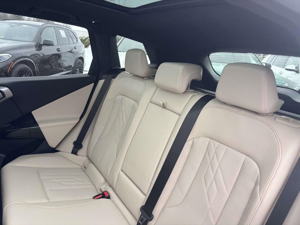 New 2026 BMW X3 xDrive30 w/ Premium Package image 25