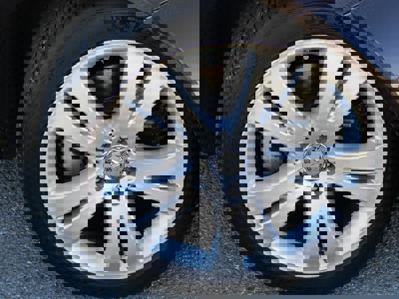 Used 2011 Mercedes-Benz C 300 Sedan image 29