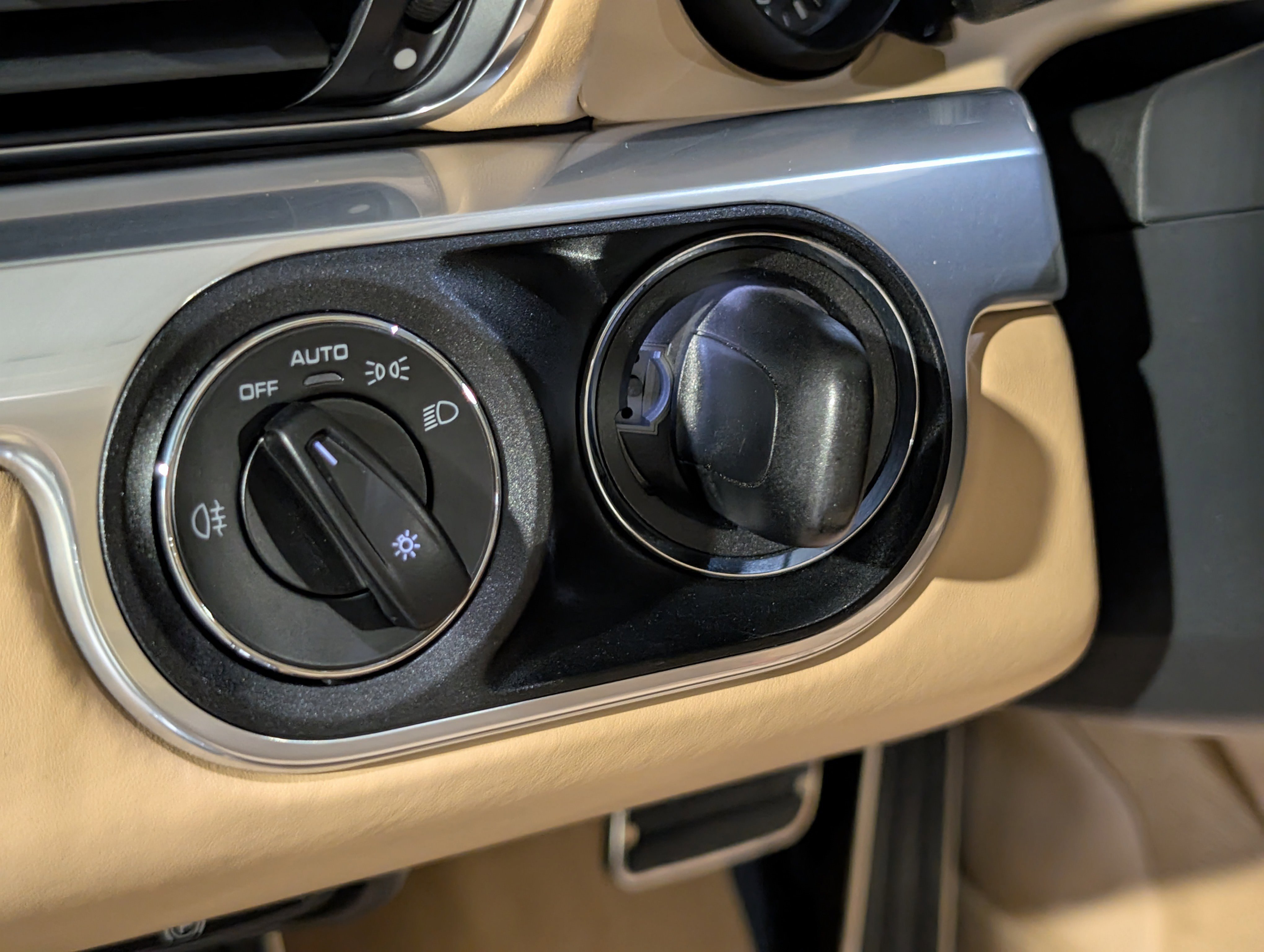 Used 2013 Porsche 911 Carrera S image 22