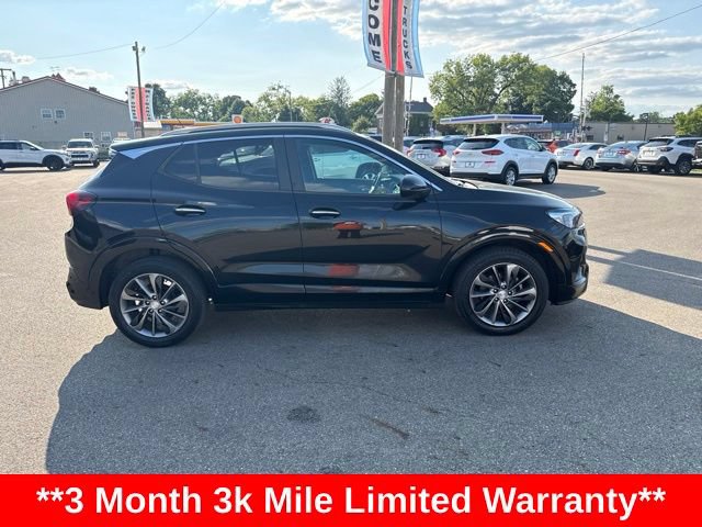 Used 2021 Buick Encore GX Preferred w/ Sport Touring Package FWD image 2