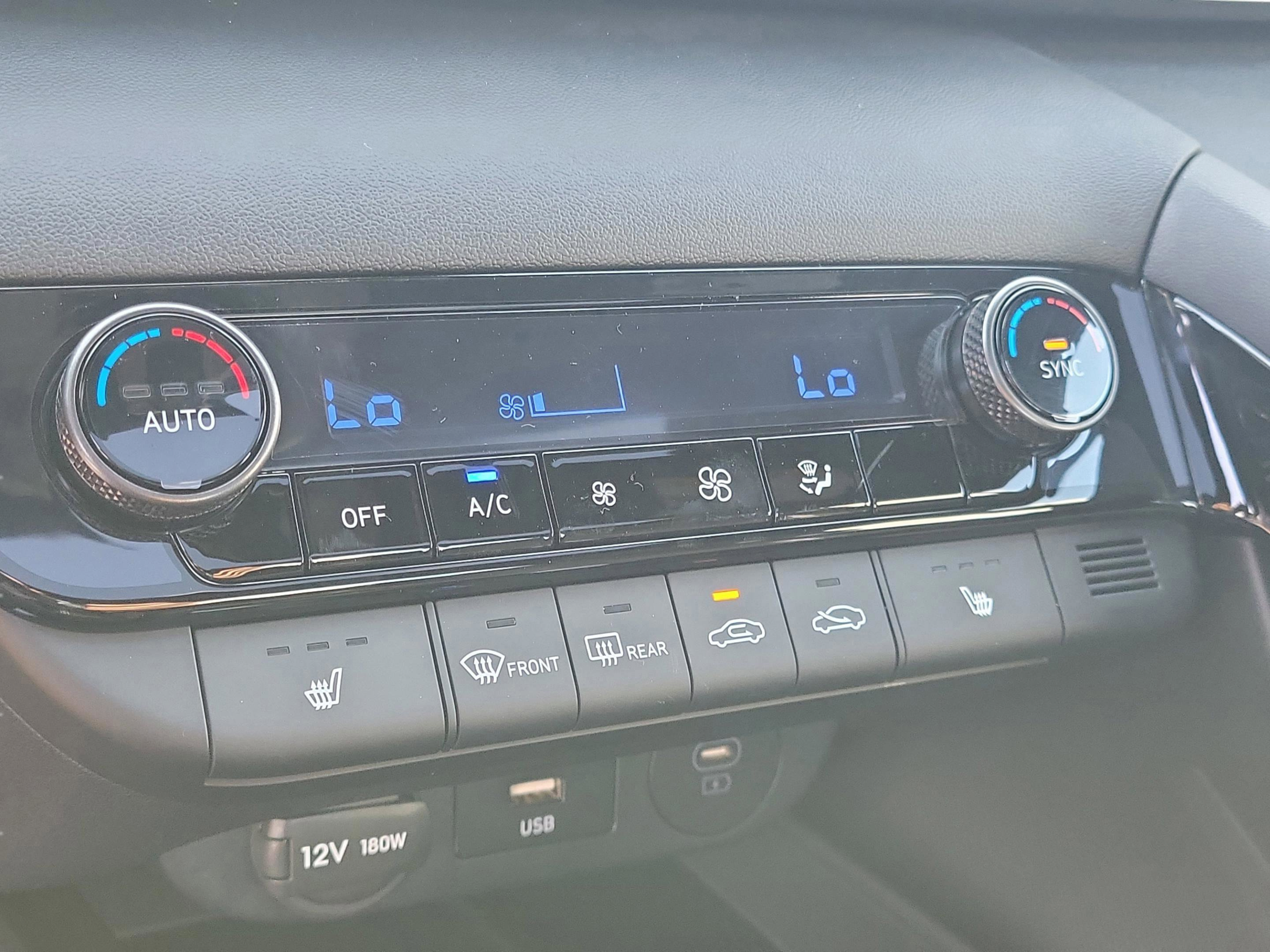 New 2026 Hyundai Elantra SEL Sport Premium FWD image 23