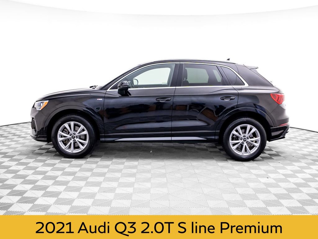 Used 2021 Audi Q3 2.0T Premium w/ Convenience Package image 2