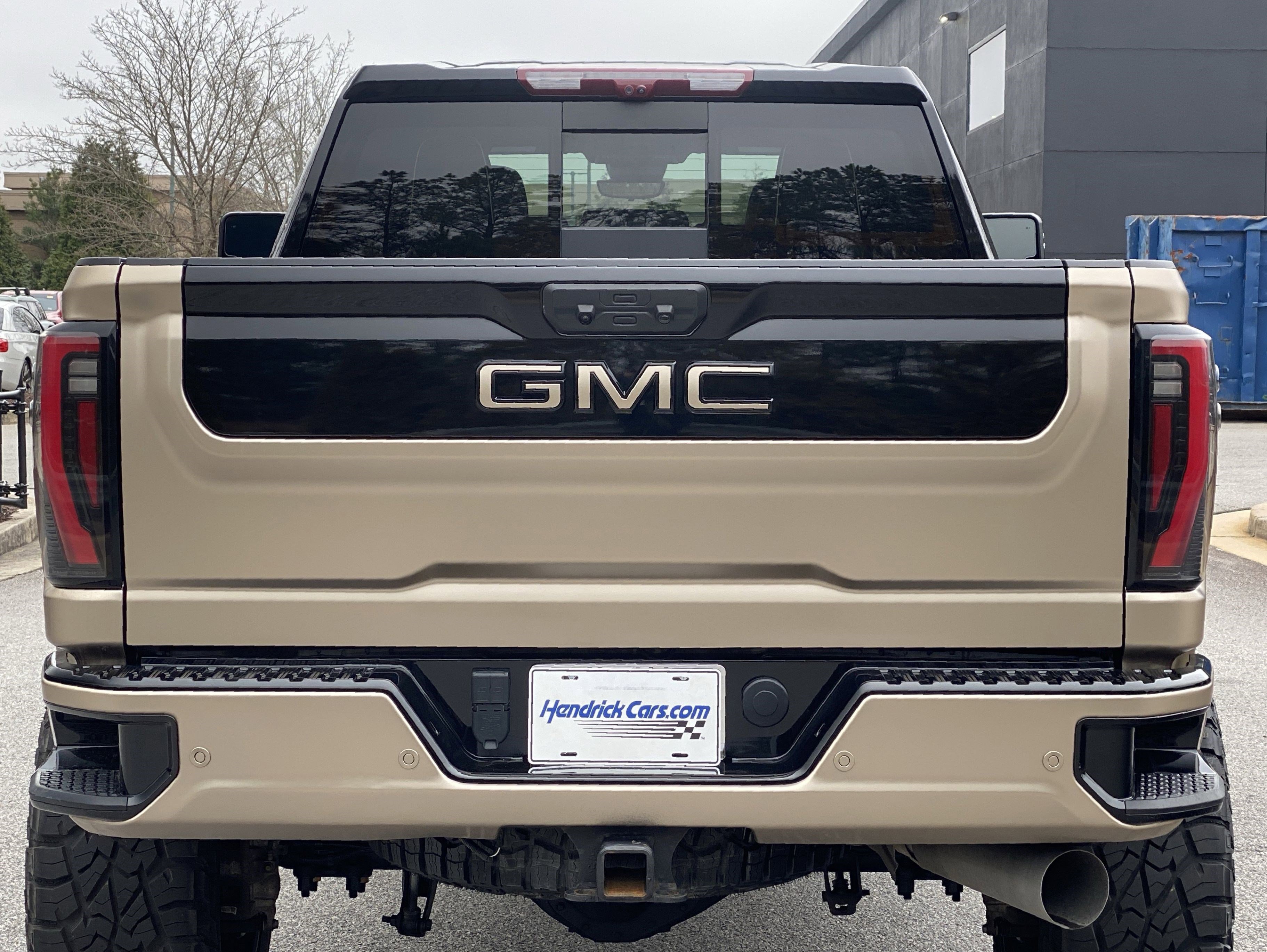 Used 2024 GMC Sierra 2500 AT4X AWD/4WD image 22