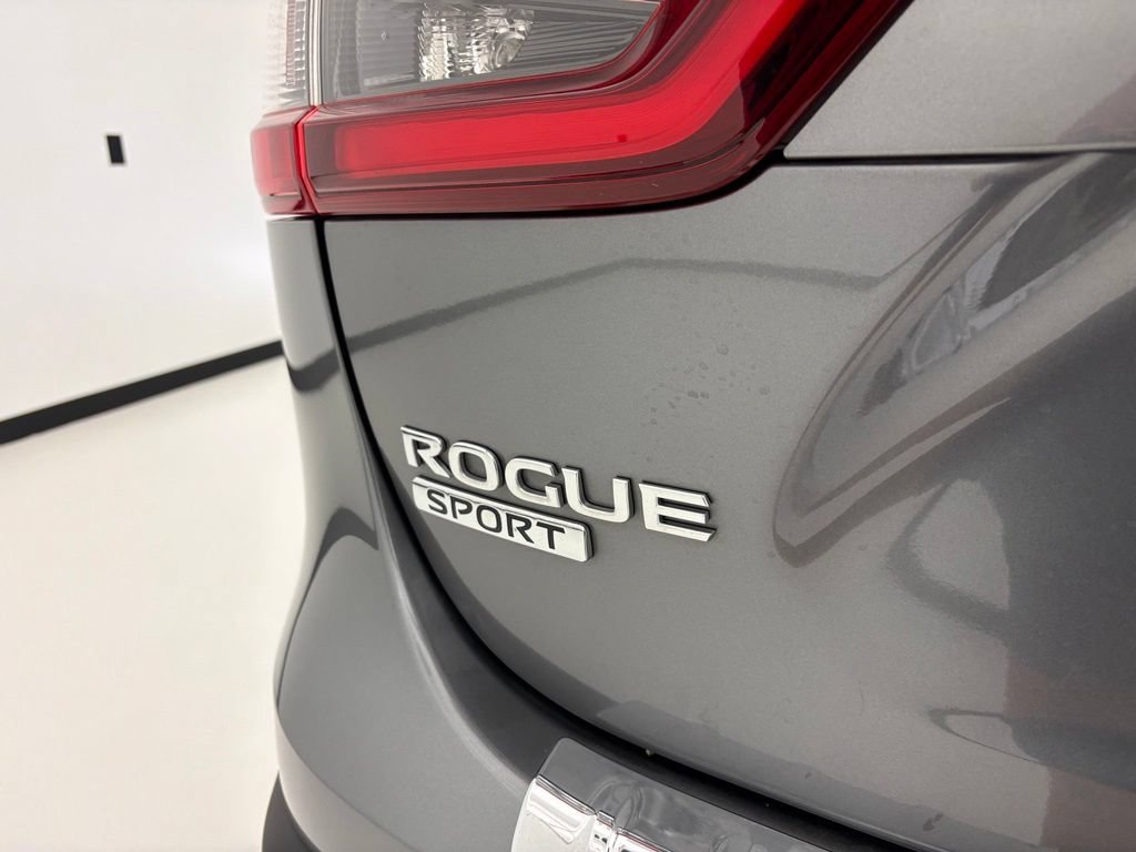 Used 2022 Nissan Rogue Sport SL AWD/4WD image 21