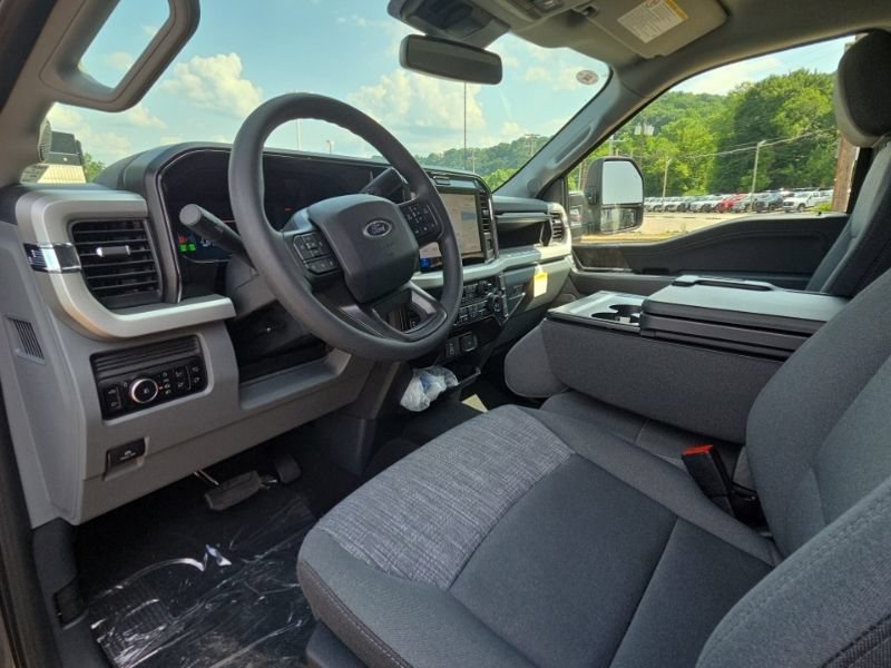 New 2026 Ford F250 XLT w/ XLT Premium Package AWD/4WD image 27