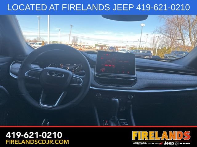 Used 2023 Jeep Compass Latitude image 6
