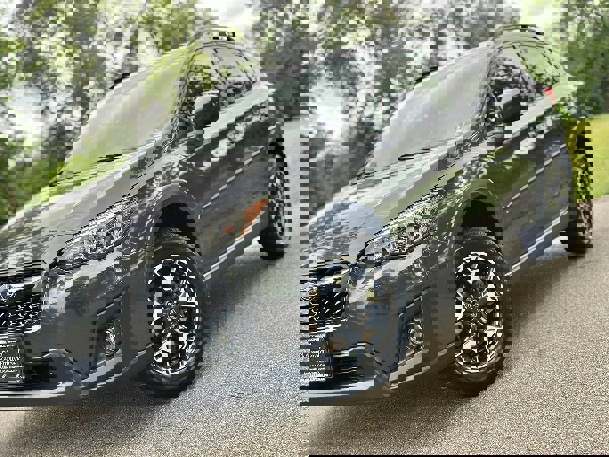 Used 2019 Subaru Crosstrek 2.0i Premium w/ Eyesight System image 10