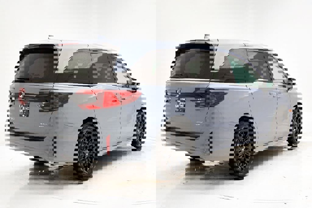 Used 2025 Honda Odyssey Sport-L image 9