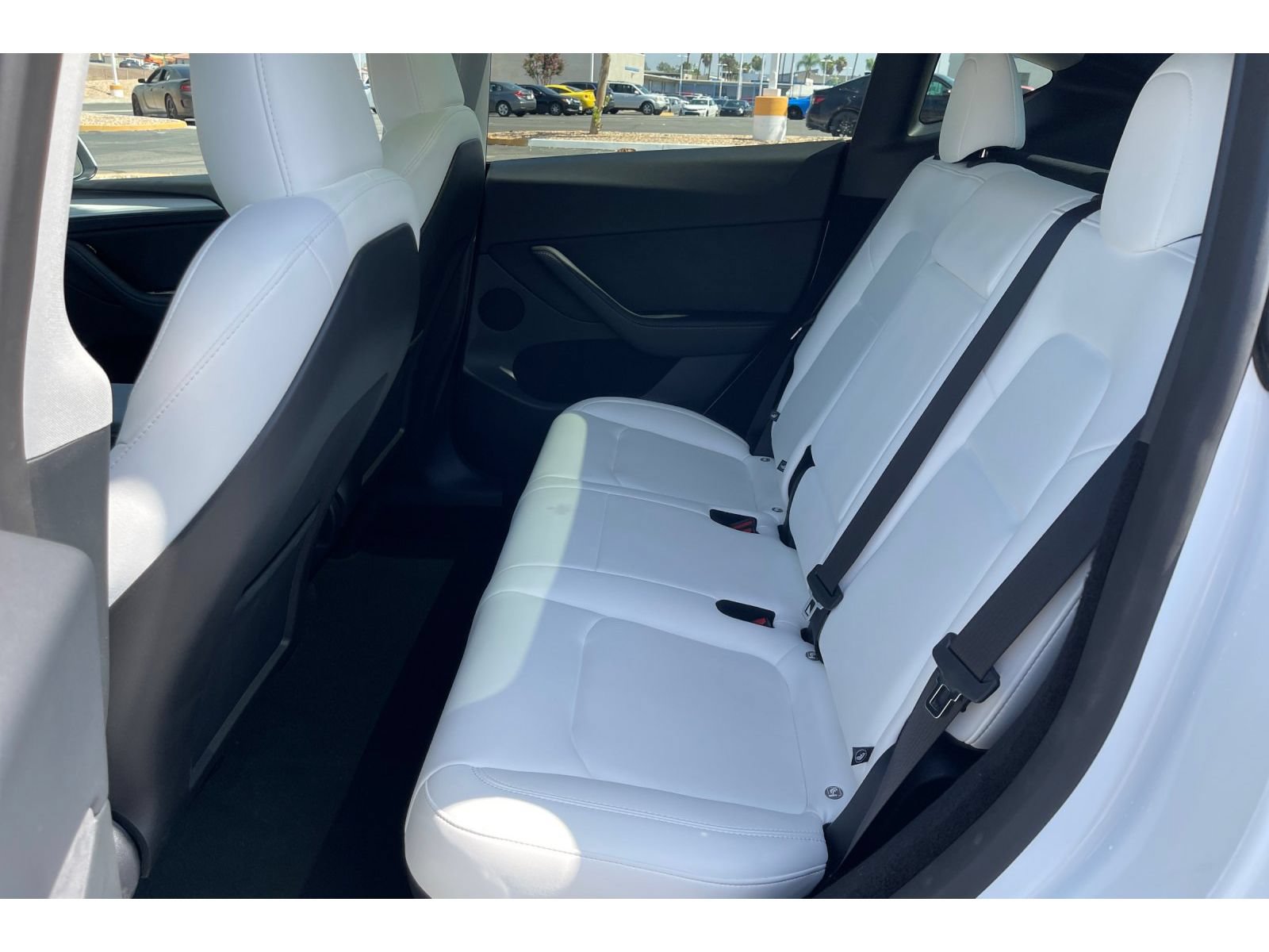 Used 2025 Tesla Model Y Long Range AWD/4WD image 15