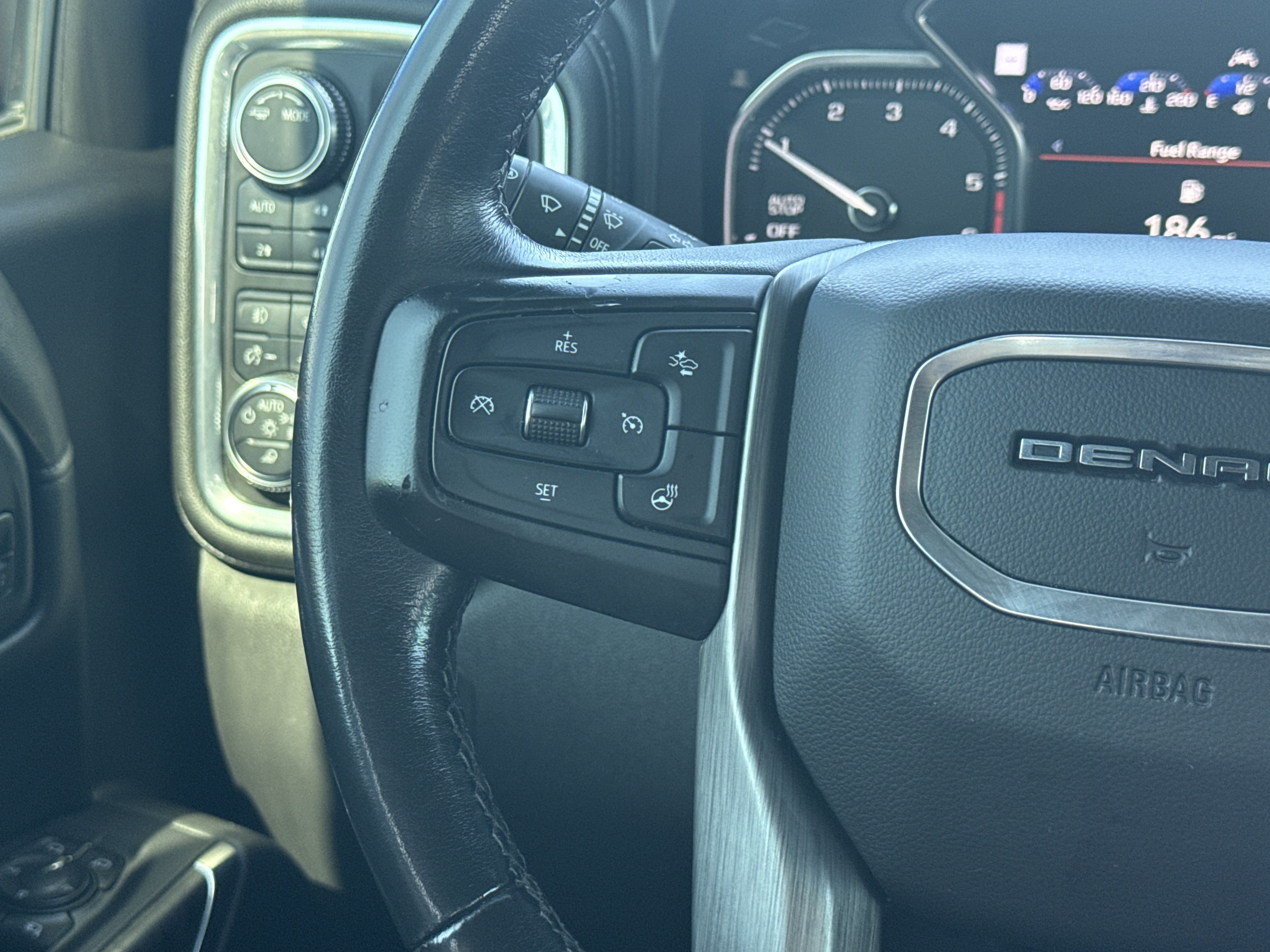 Used 2021 GMC Sierra 1500 Denali w/ Denali Ultimate Package AWD/4WD image 19