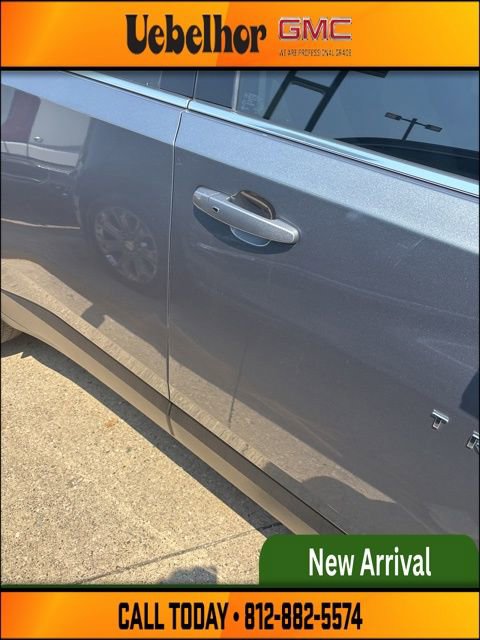 Used 2021 Chevrolet Traverse LT image 6