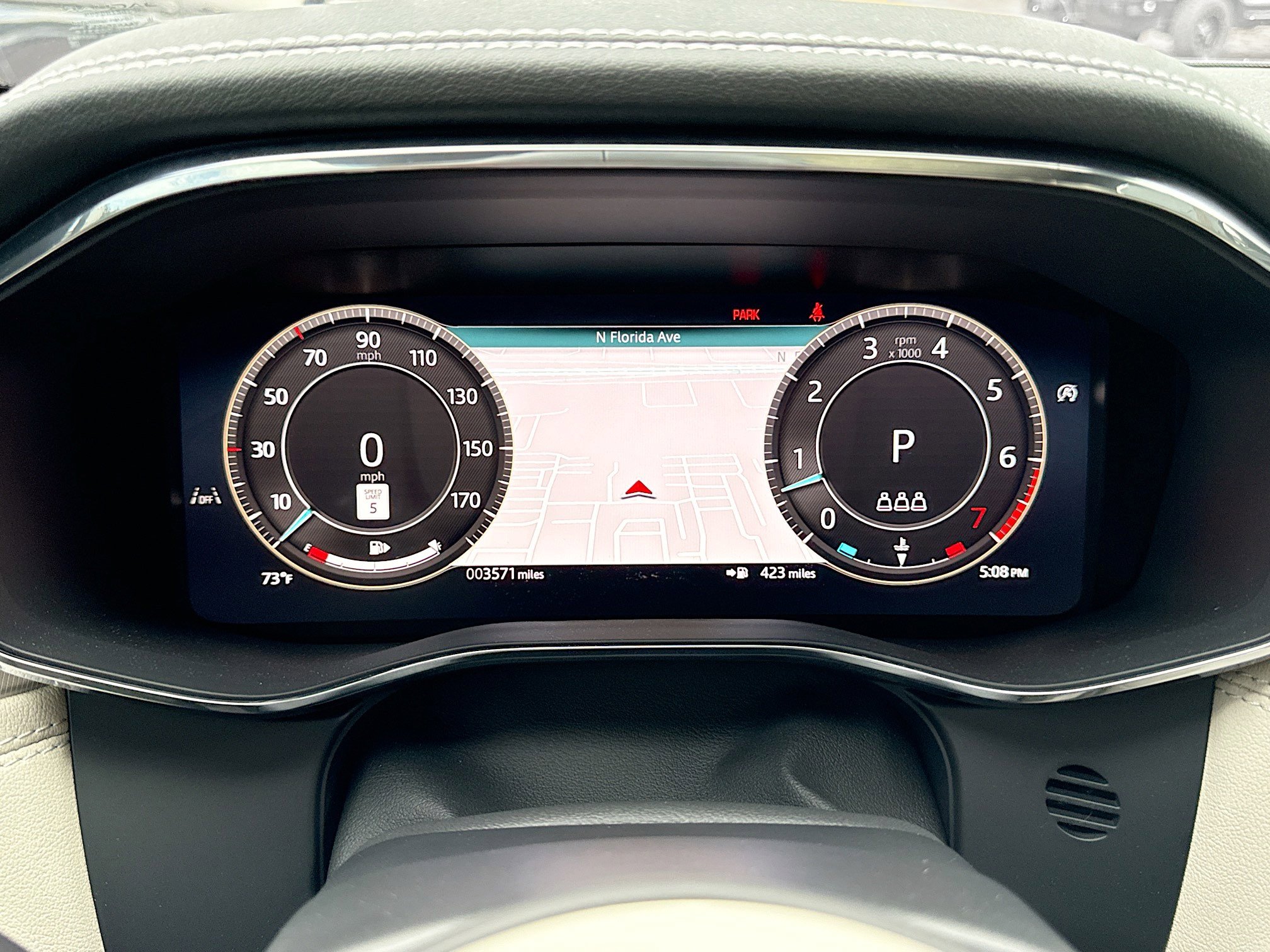 Used 2026 Jaguar F-PACE R-Dynamic S image 39