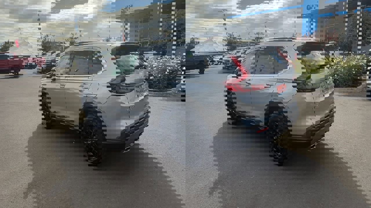 Used 2023 Honda CR-V Sport image 5