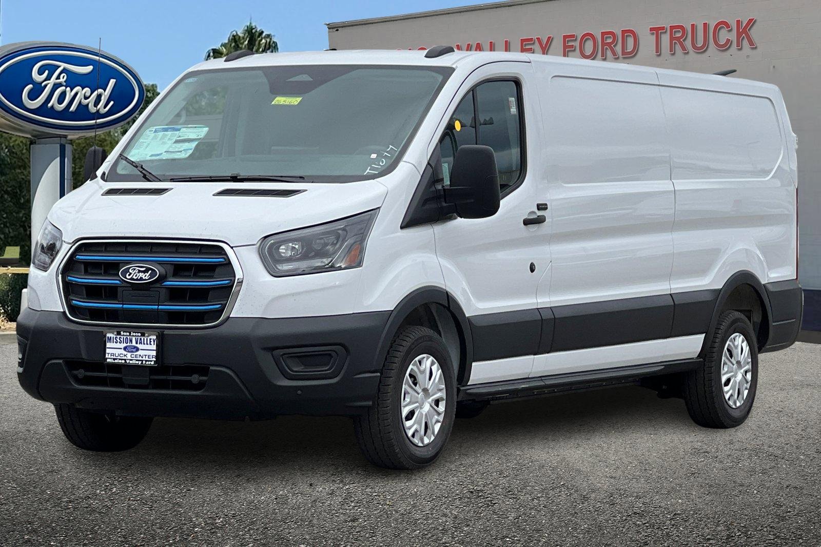 New 2026 Ford E-Transit Low Roof w/ Load Area Protection Package image 8