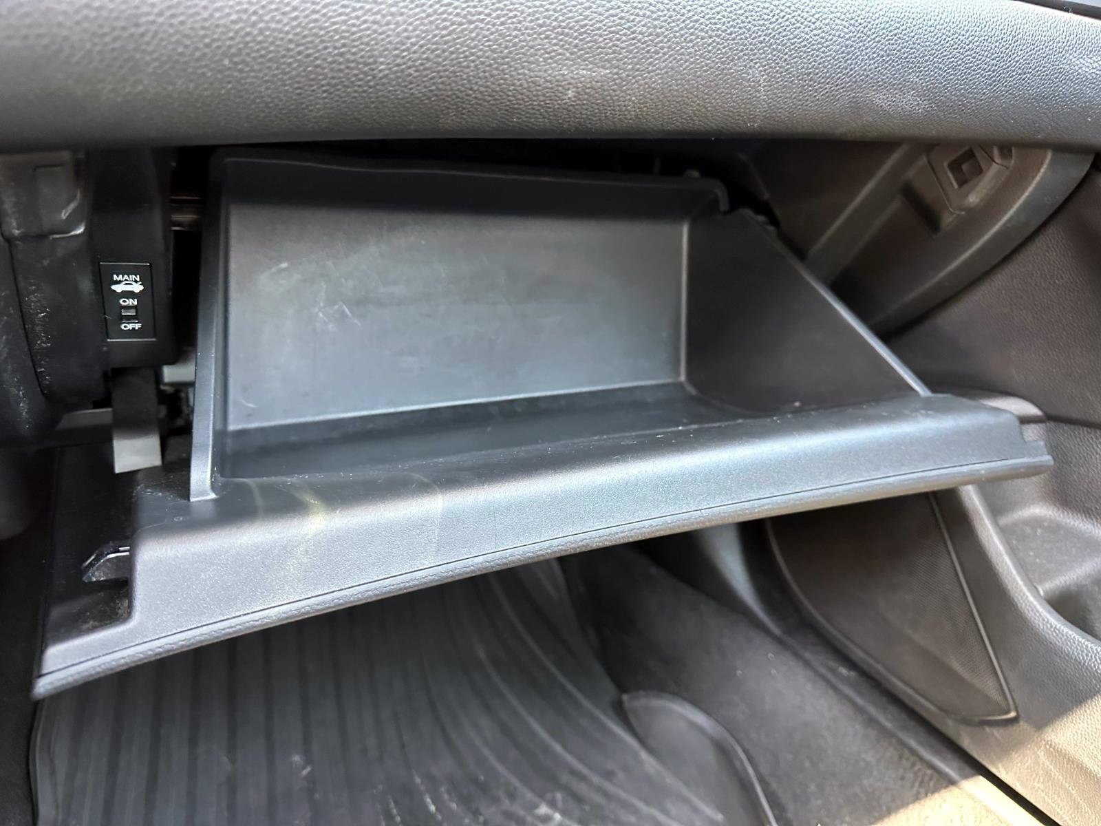 Used 2019 Honda Accord EX image 26