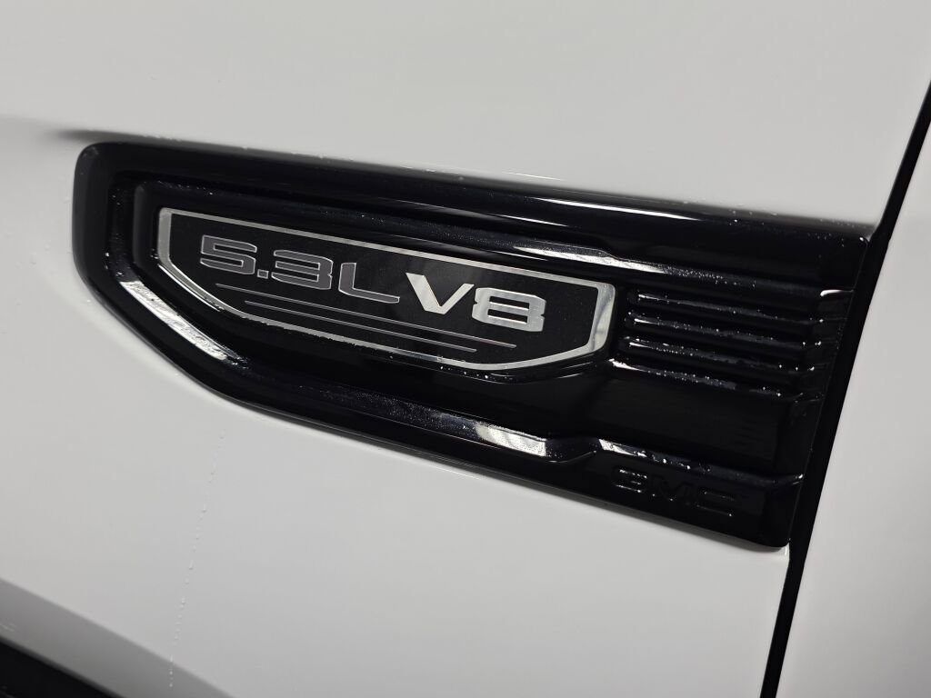 Used 2020 GMC Sierra 1500 Elevation w/ Elevation Value Package image 5