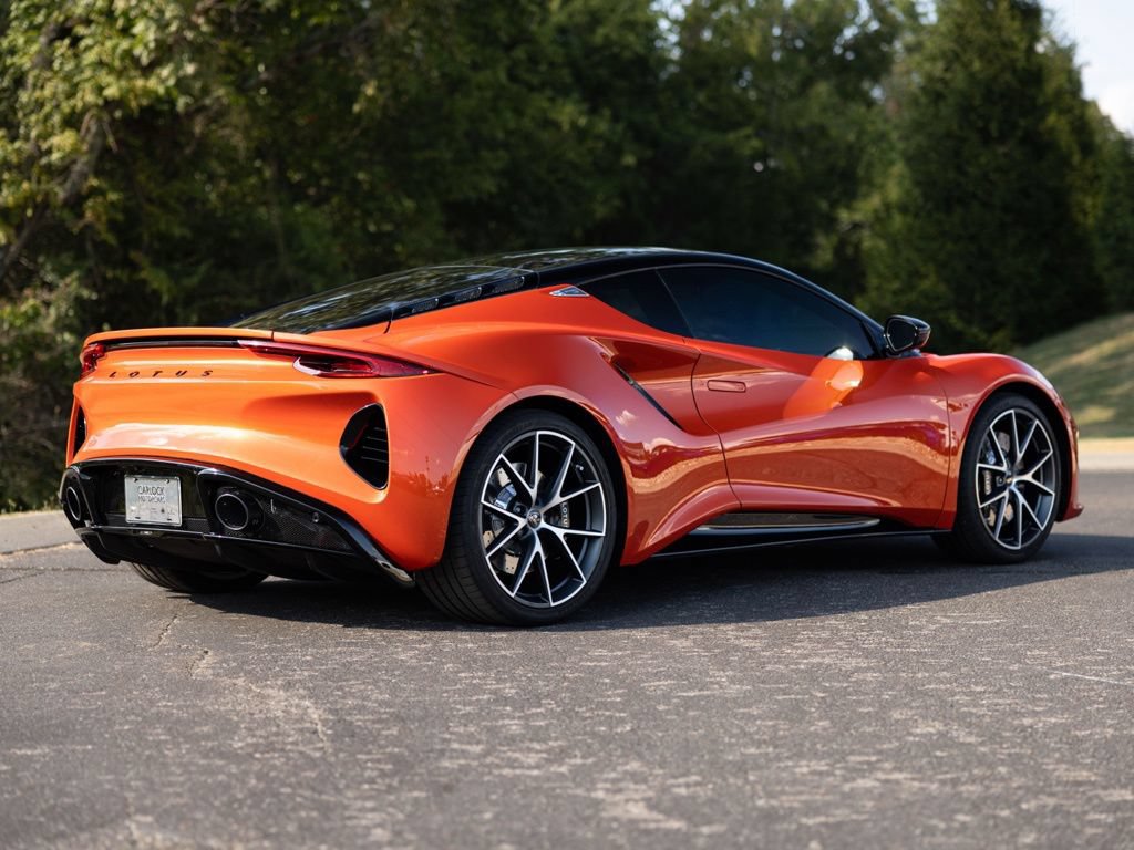 Used 2025 Lotus Emira RWD image 7