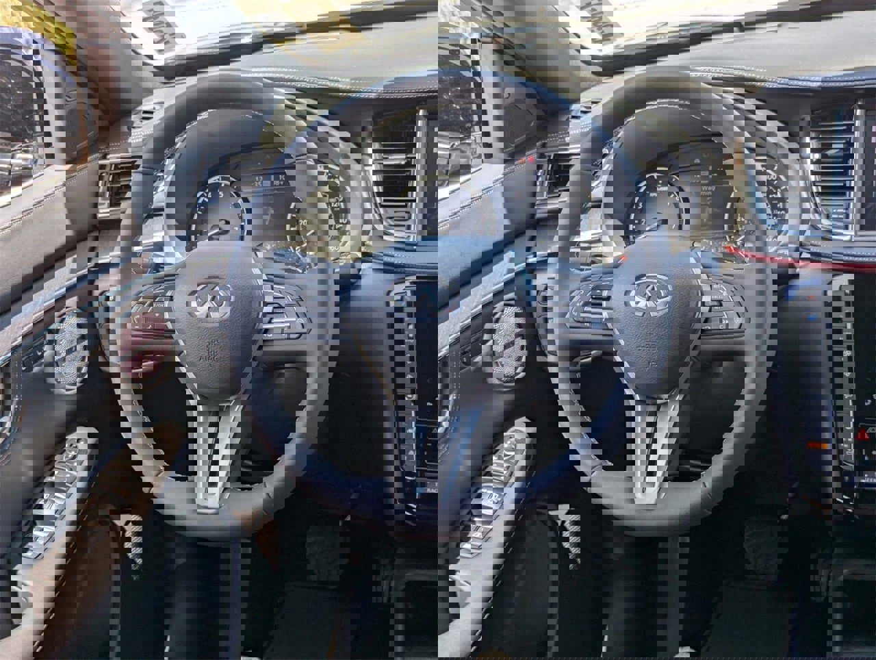 Certified 2025 INFINITI QX55 Sensory w/ Lighting Package image 16