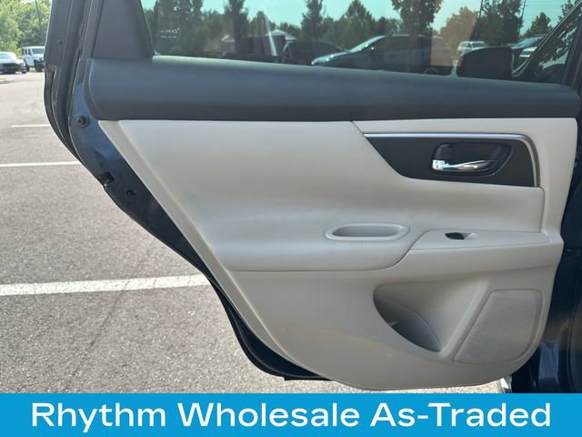 Used 2015 Nissan Altima 2.5 SV w/ Convenience Package FWD image 15