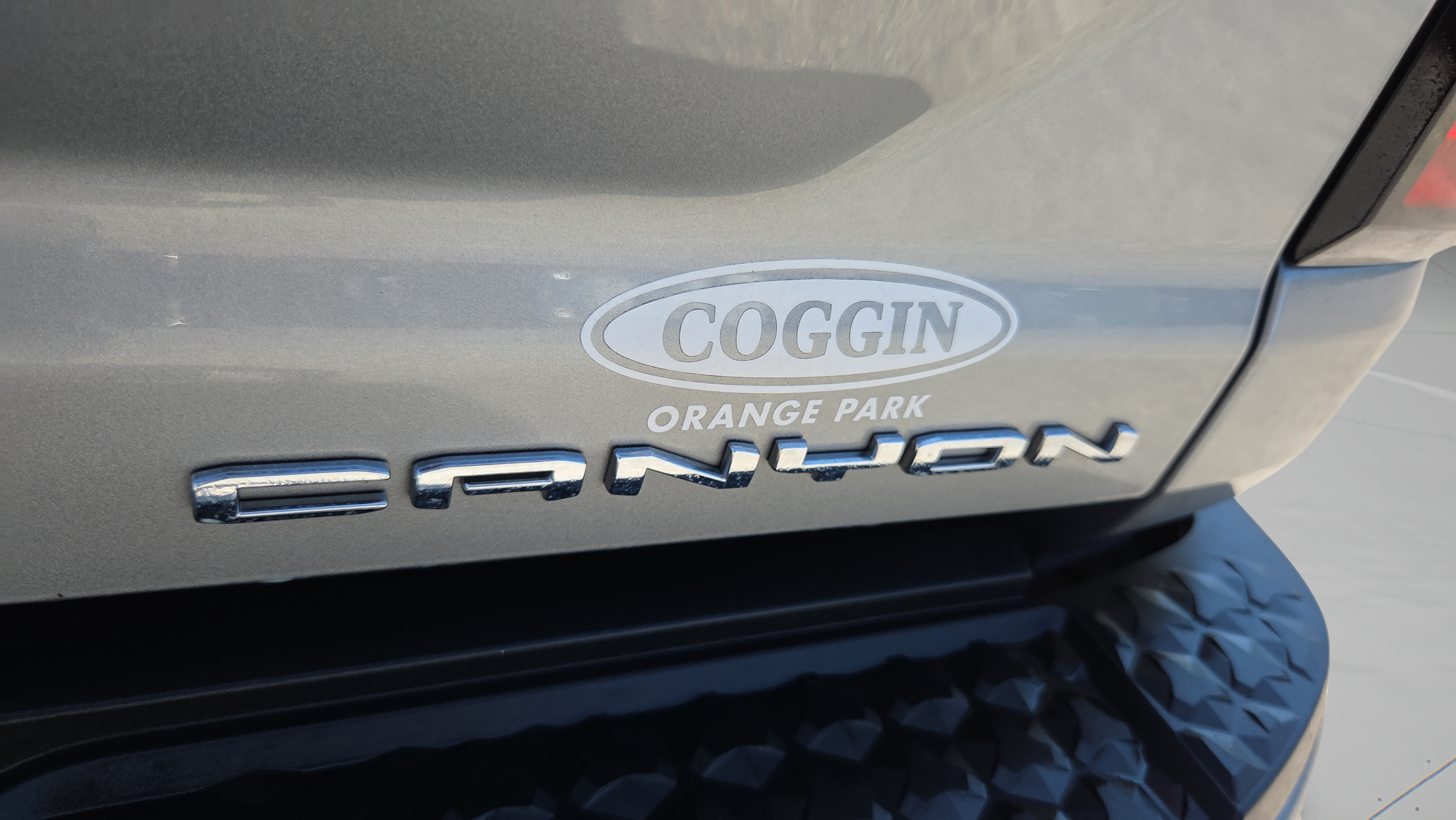 Used 2023 GMC Canyon Denali AWD/4WD image 35