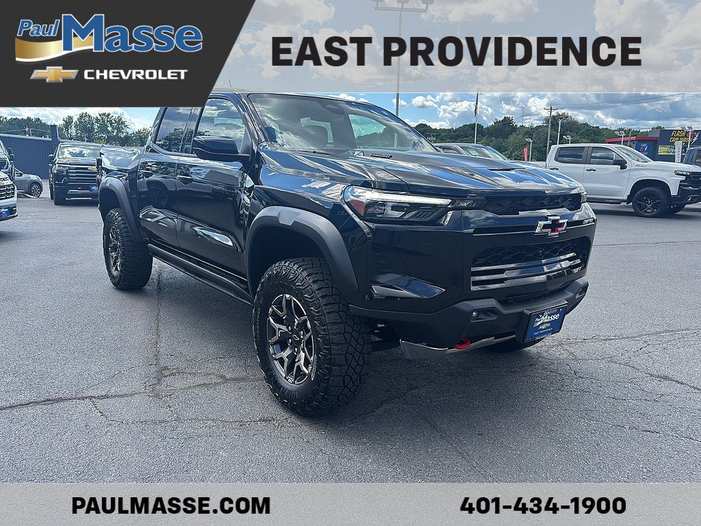 Certified 2025 Chevrolet Colorado ZR2 w/ Technology Package AWD/4WD image 3