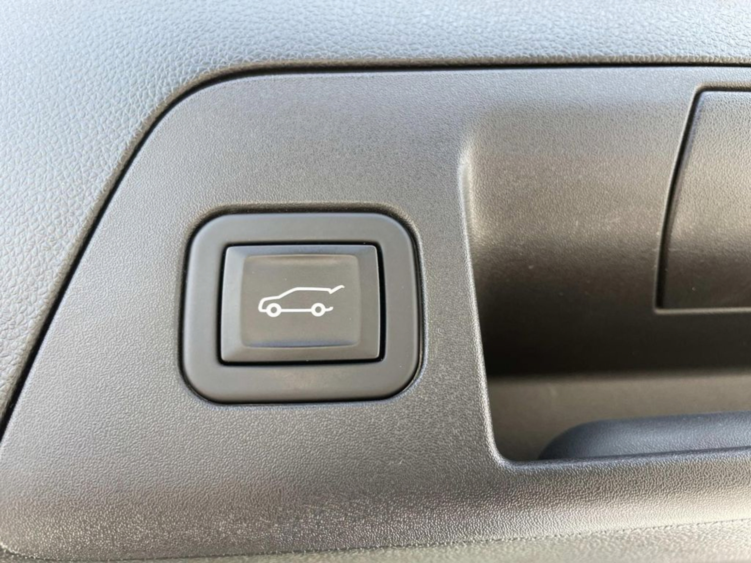 Used 2024 Buick Envision Preferred AWD/4WD image 14