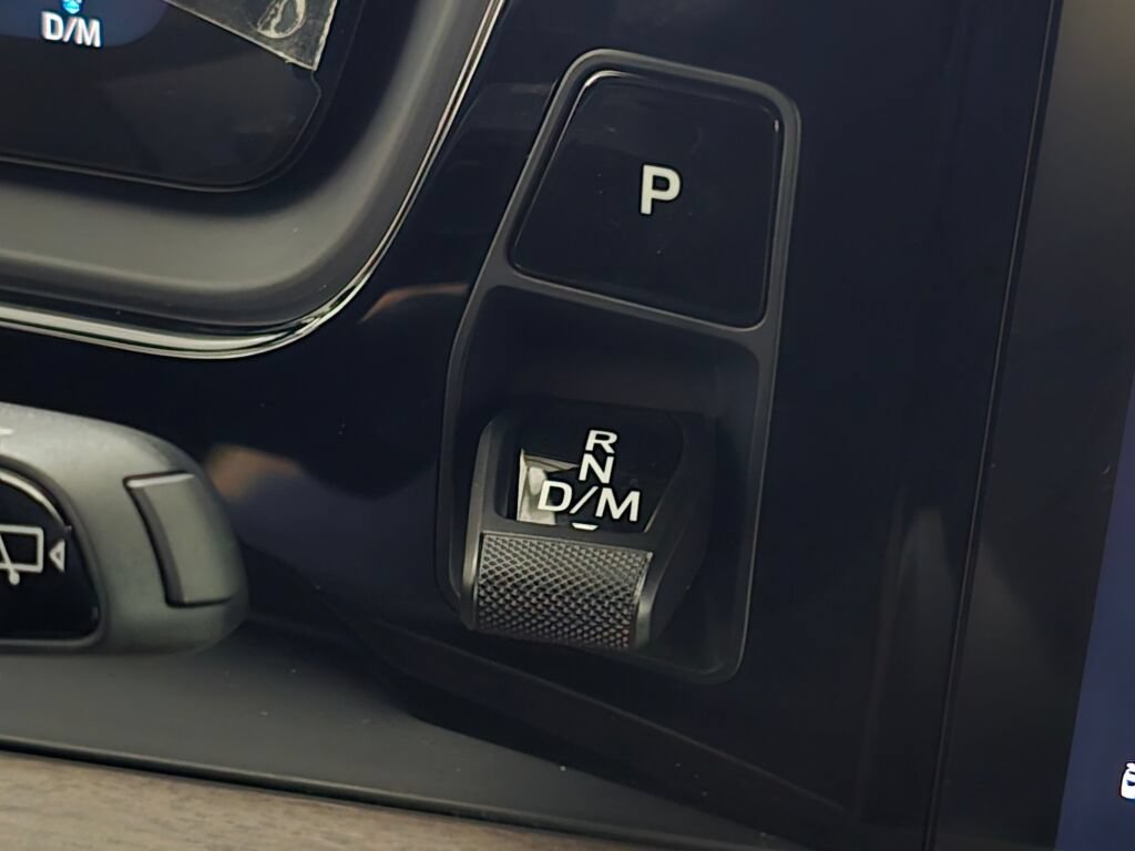 Certified 2026 Porsche Cayenne AWD/4WD image 19