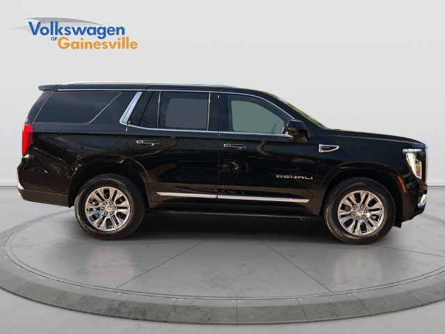 Used 2025 GMC Yukon Denali AWD/4WD image 2