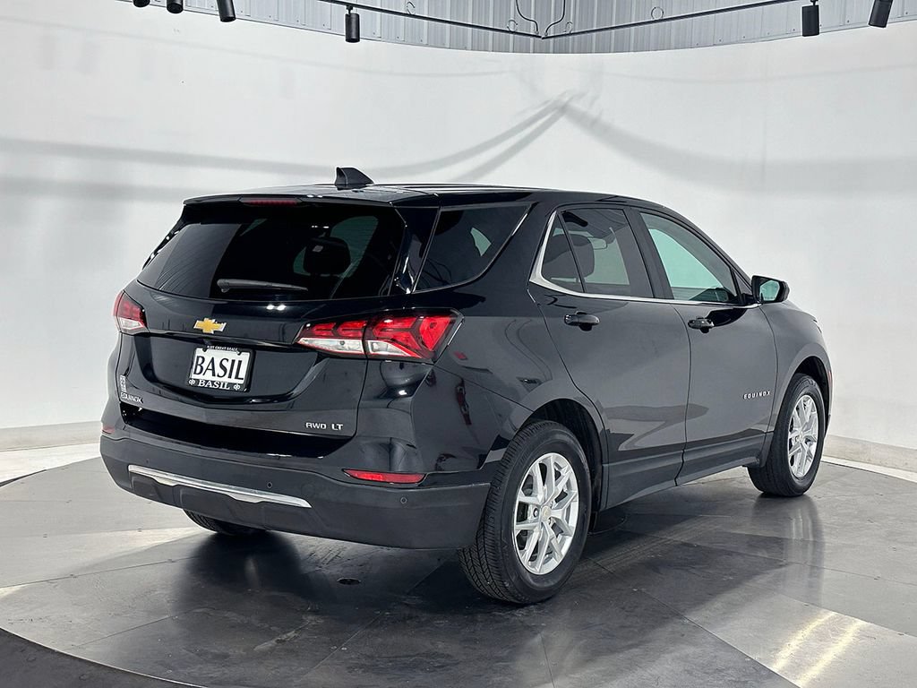 Used 2023 Chevrolet Equinox LT AWD/4WD image 11