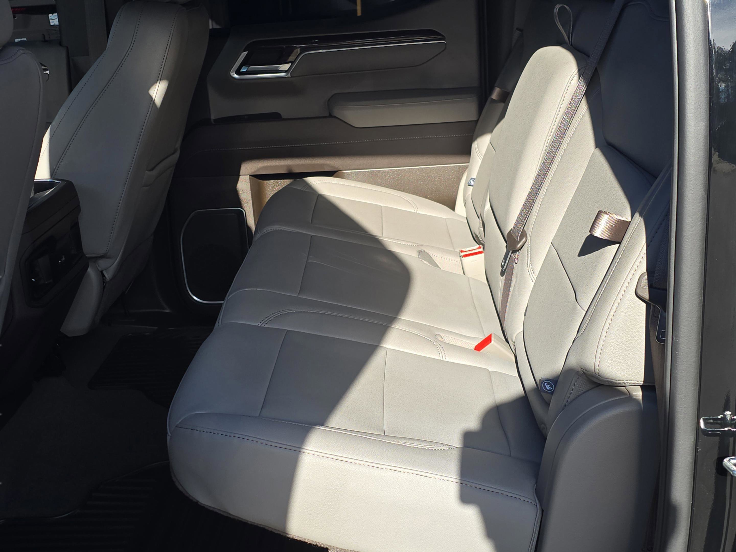 Used 2026 Chevrolet Silverado 1500 LT w/ All Star Edition Plus image 47