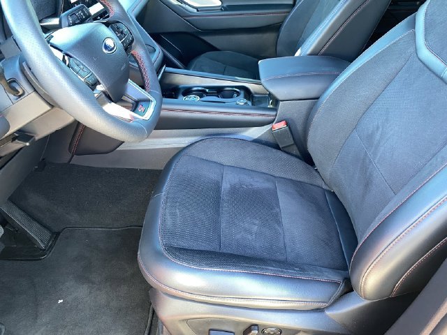 Certified 2025 Ford Explorer ST w/ Sun And Sound Package AWD/4WD image 23